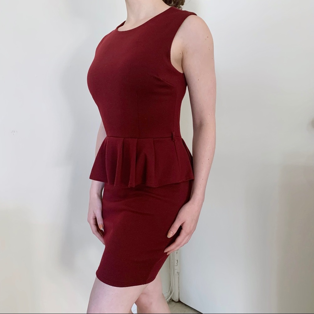 Forever 21 maroon burgundy peplum dress holiday Christmas graduation Valentine’s